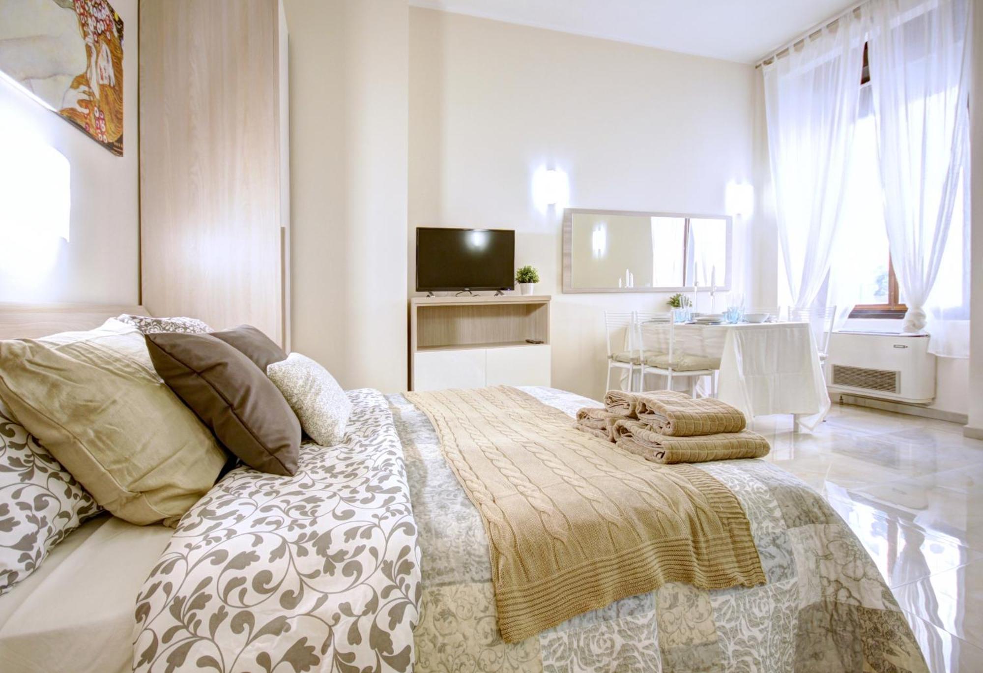 Milanrentals - Firenze Apartment Luaran gambar